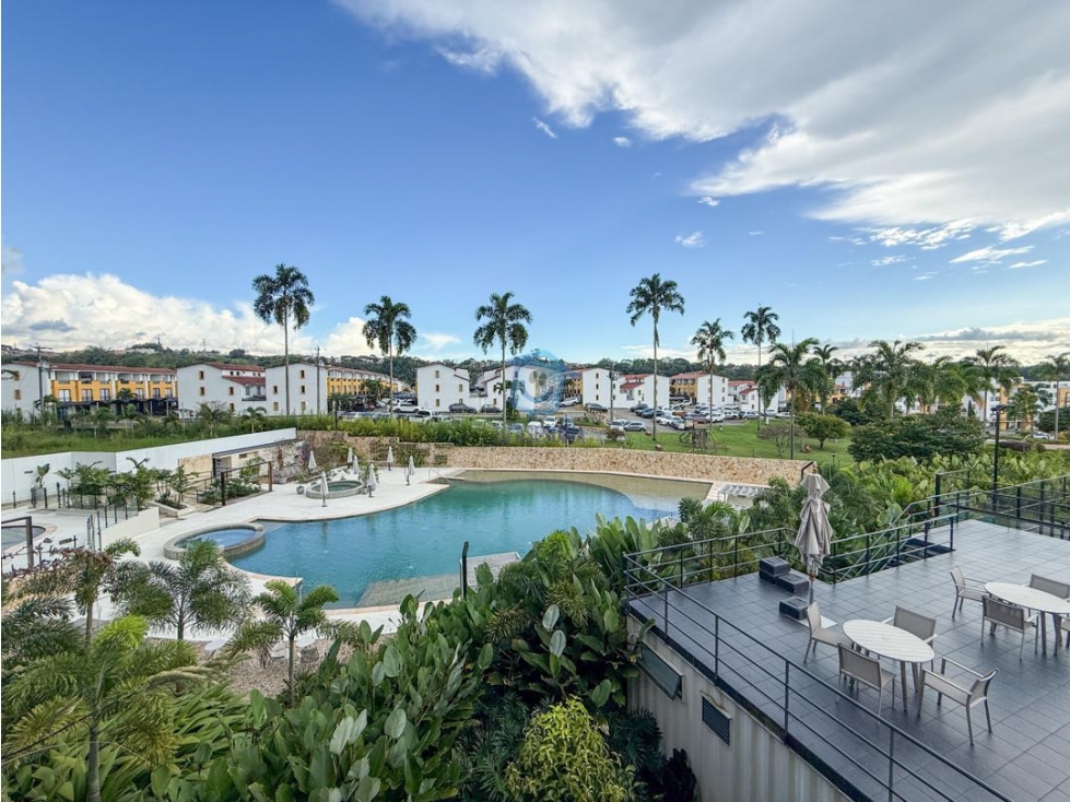 Apartamento en venta sobre la avenida sur en Pereira