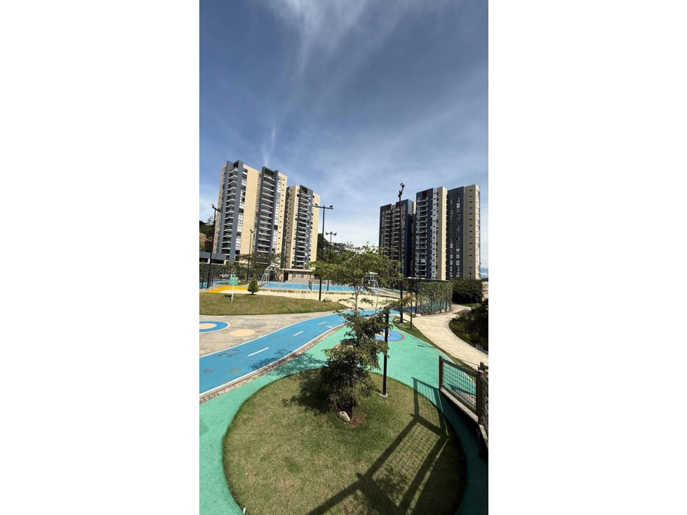 APARTAMENTO DE LUJO VÍA CERRITO, DOBLE PARQUEADERO — foto 3