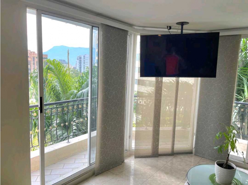 APARTAMENTO EN VENTA SECTOR SAN FERNANDO PLAZA — foto 3