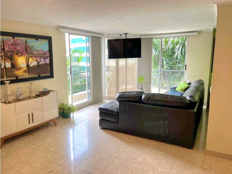 APARTAMENTO EN VENTA SECTOR SAN FERNANDO PLAZA — foto 2