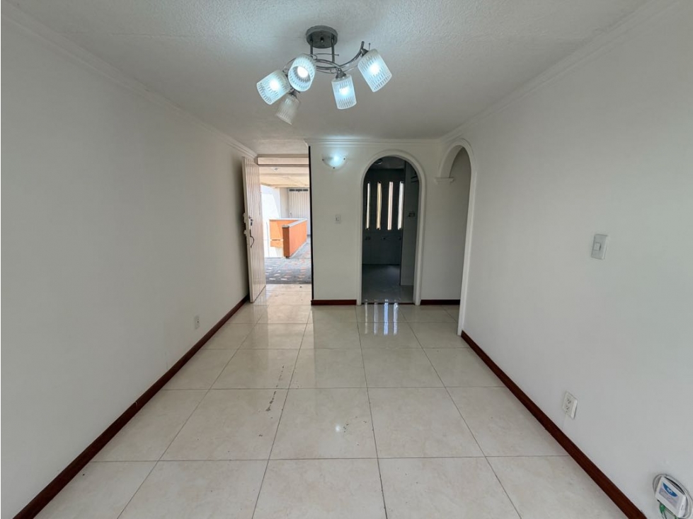 APARTAMENTO EN VENTA SUR DE LA CIUDAD DE CALI CAÑAVERALES SECTOR 6 — foto 3