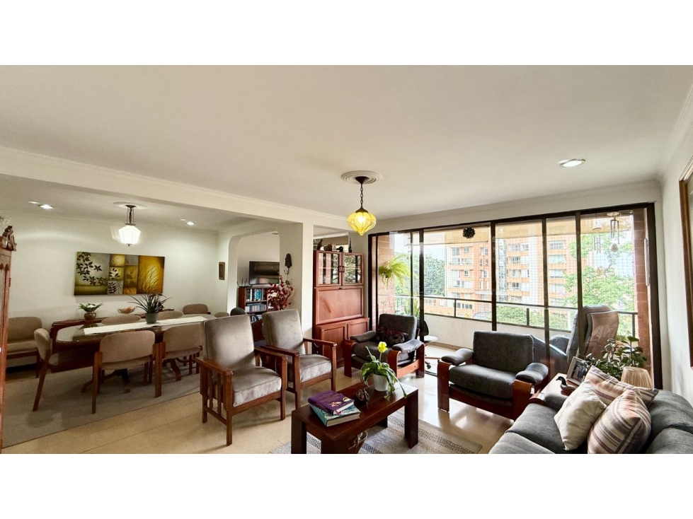 Apartamento en venta. Transversal Superior, El Poblado - Medellín — foto 2