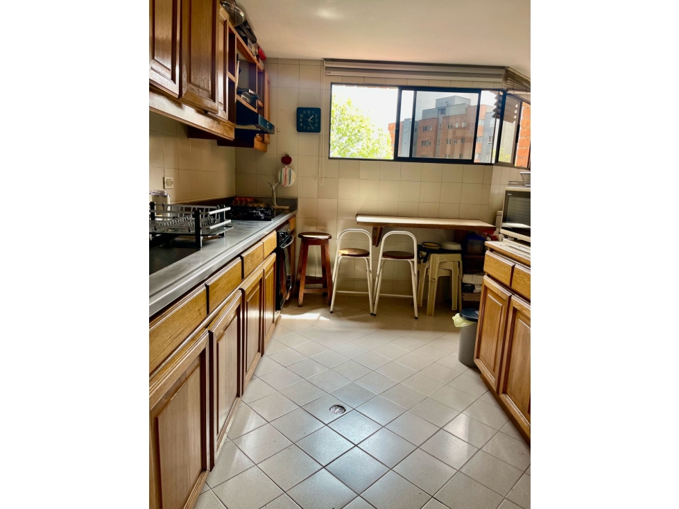 APARTAMENTO EN VENTA TRV.INFERIOR/LOMA DEL TESORO, EL POBLADO — foto 4