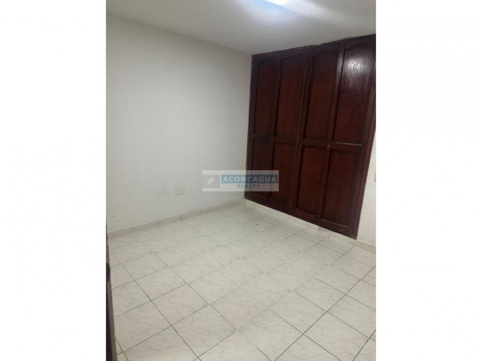 Apartamento en venta Villa Carolina — foto 4