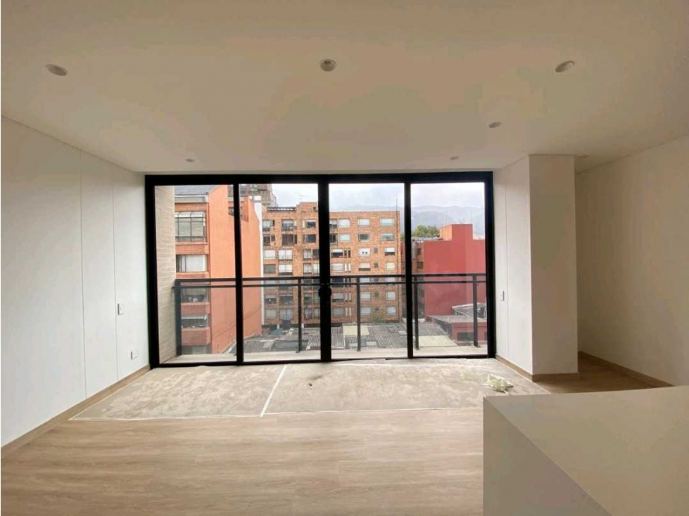 EXCELENTE APARTAMENTO EXTERIOR EN VENTA EN VIRREY — foto 3