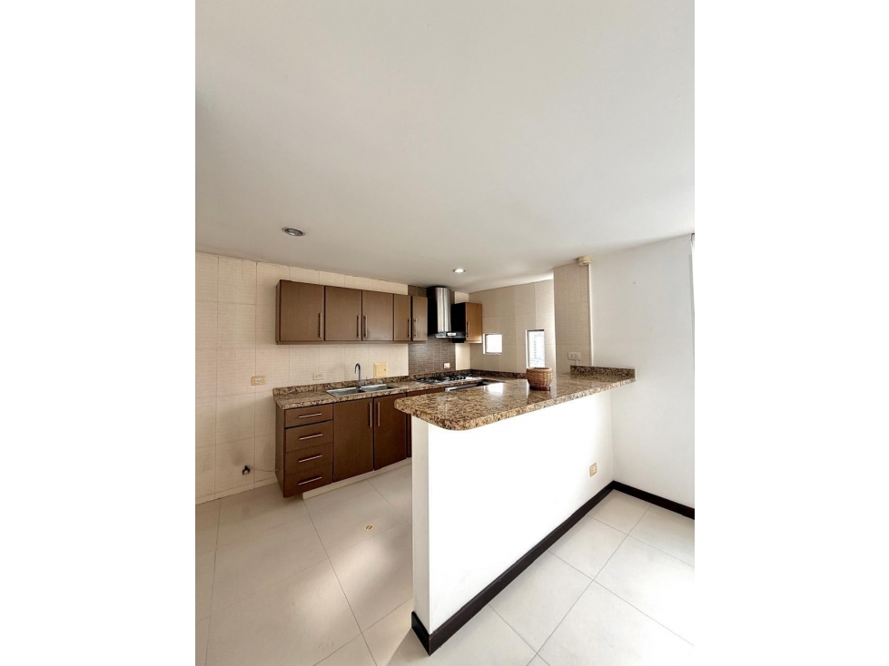 APARTAMENTO EN VENTA VIZCAYA GOLD SOTOMAYOR BOLARQUI BUCARAMANGA — foto 2