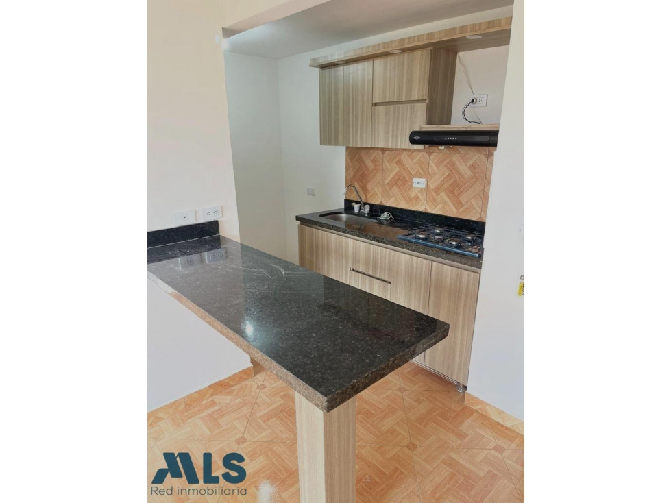 APARTAMENTO EN VENTA ZONA TRANQUILA(MLS#254226) - 2