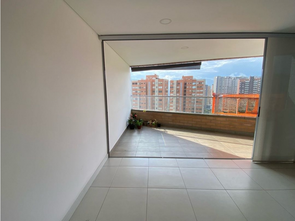 Apartamento en venta.Envigado sector Cumbres — foto 2