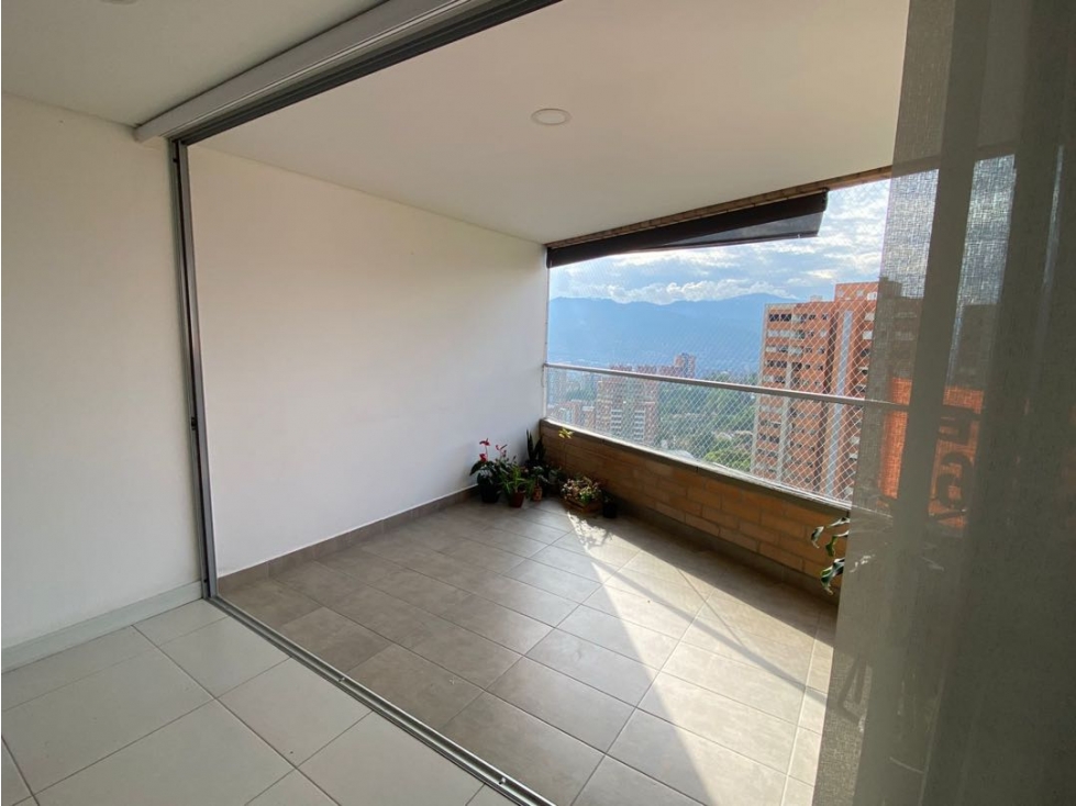 Apartamento en venta.Envigado sector Cumbres — foto 4
