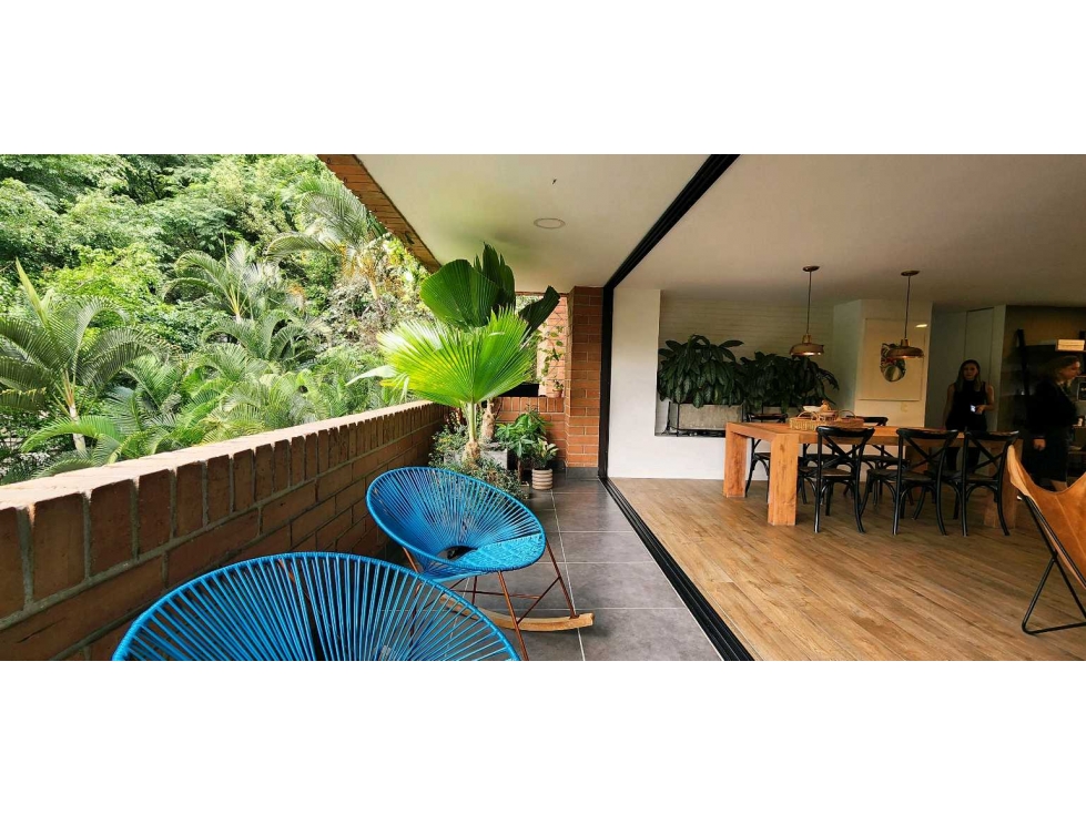 Apartamento en ventaMedellín. El Poblado. Loma de los balsos. — foto 4