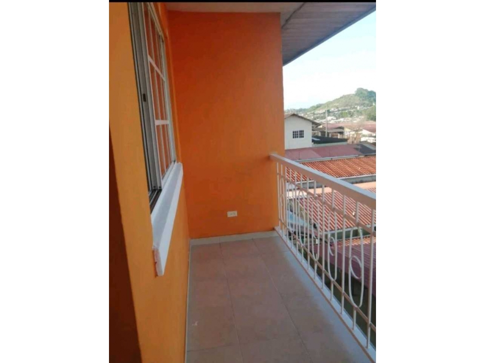 APARTAMENTO EN VILLA LUCRE PH VILLA LUCÍA 2REC 2B L/B 70M2 — foto 4