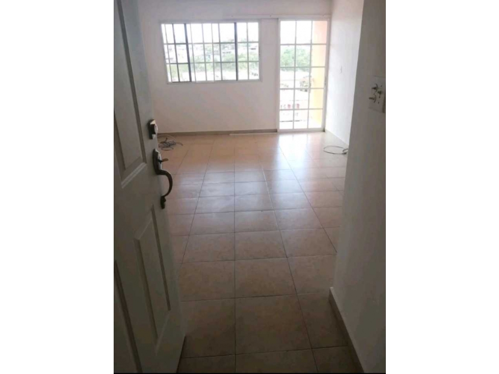 APARTAMENTO EN VILLA LUCRE PH VILLA LUCÍA 2REC 2B L/B 70M2 — foto 5