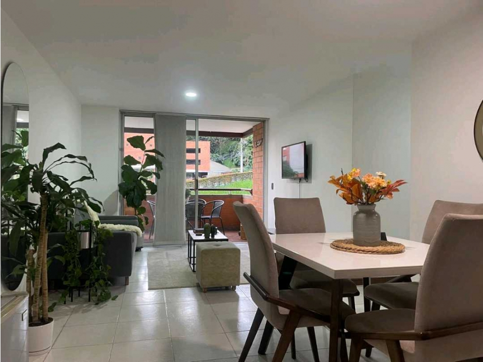 APARTAMENTO EN VENTA LOMA DEL INDIO — foto 3