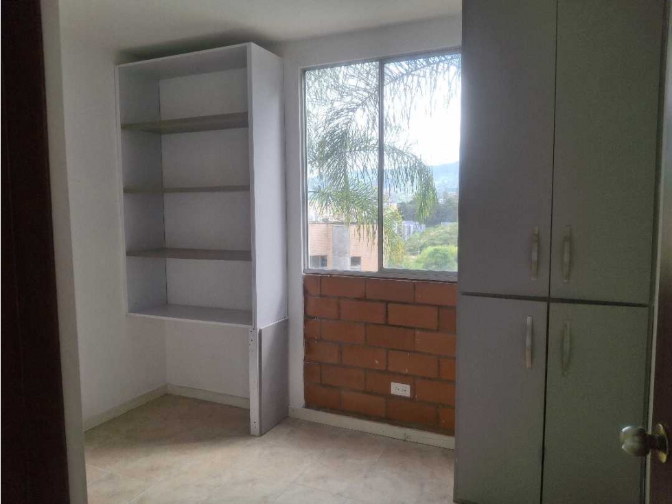 APARTAMENTO EN VENTA EN CALASANZ. — foto 5