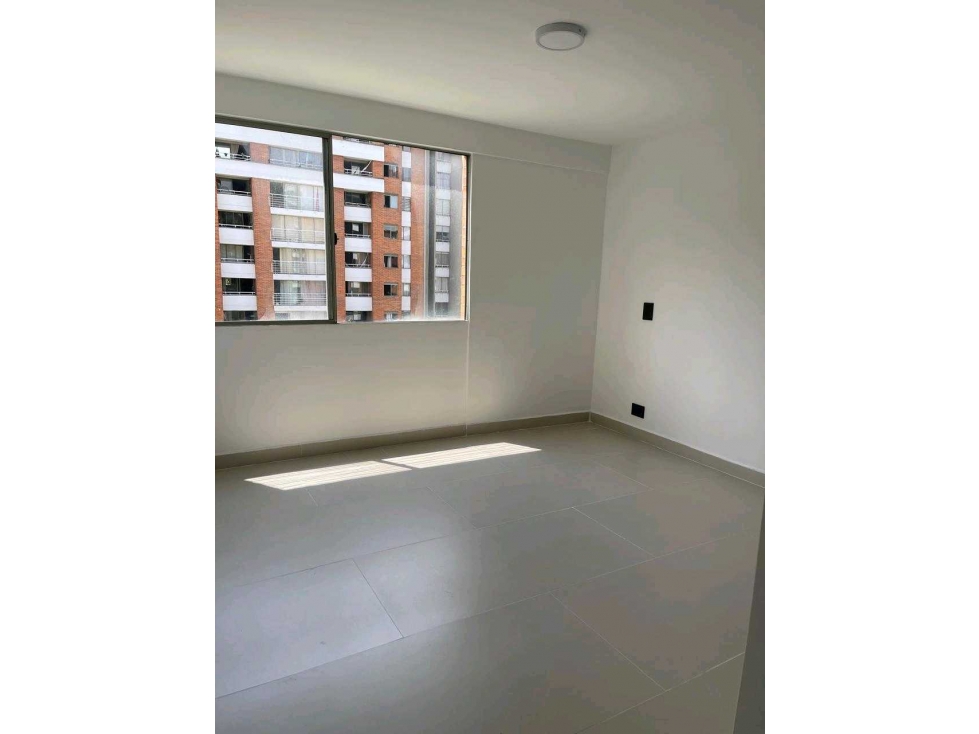 APARTAMENTO EN VENTA EN LAURELES SANTA TERESITA - 5
