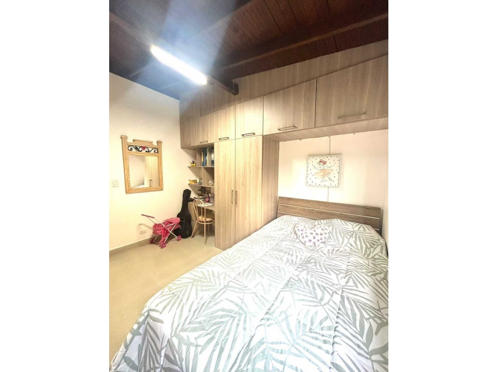 APARTAMENTO EN.VENTA EN LOS COLORES — foto 5