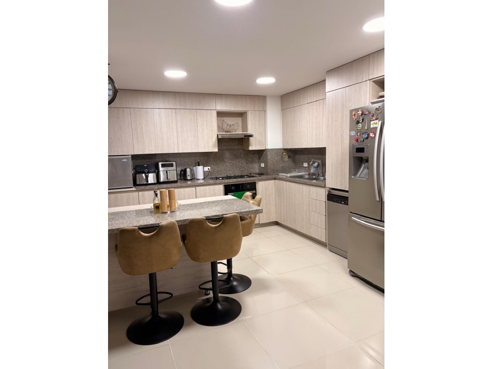 Apartamento Envígado con terraza Loma del Chocho 1100 millones — foto 5
