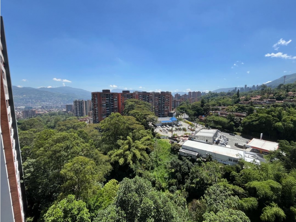 Apartamento Envigado 150 mt/ 3 alcobas con baño+ser — foto 2