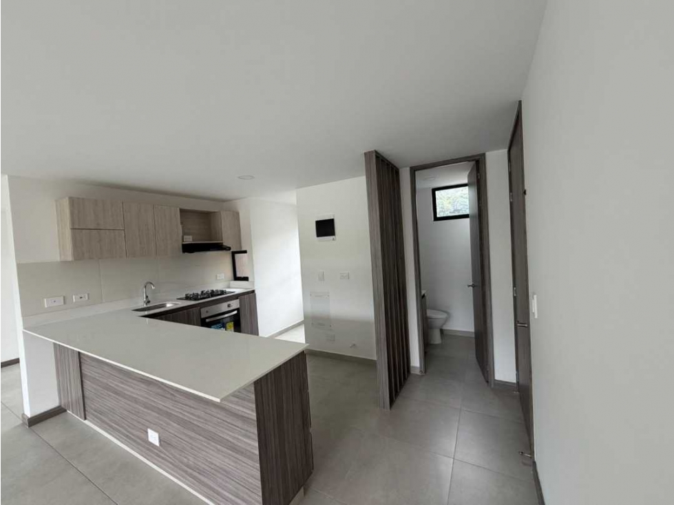 Apartamento Envigado Camino Verde 98.6 880 Mill — foto 2