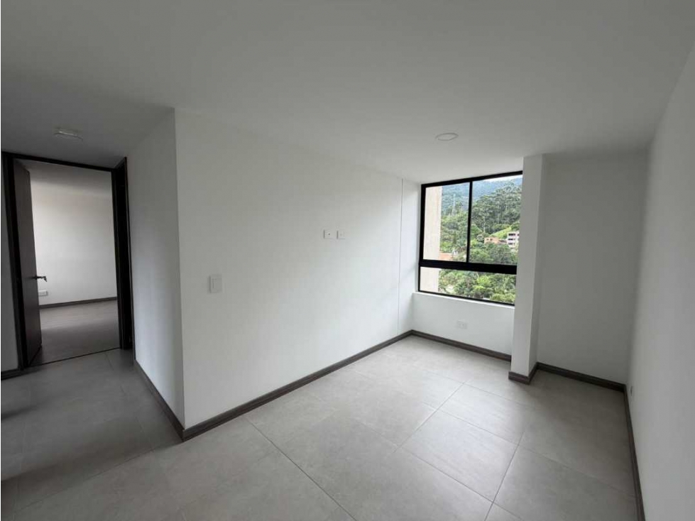 Apartamento Envigado Camino Verde 98.6 880 Mill — foto 3