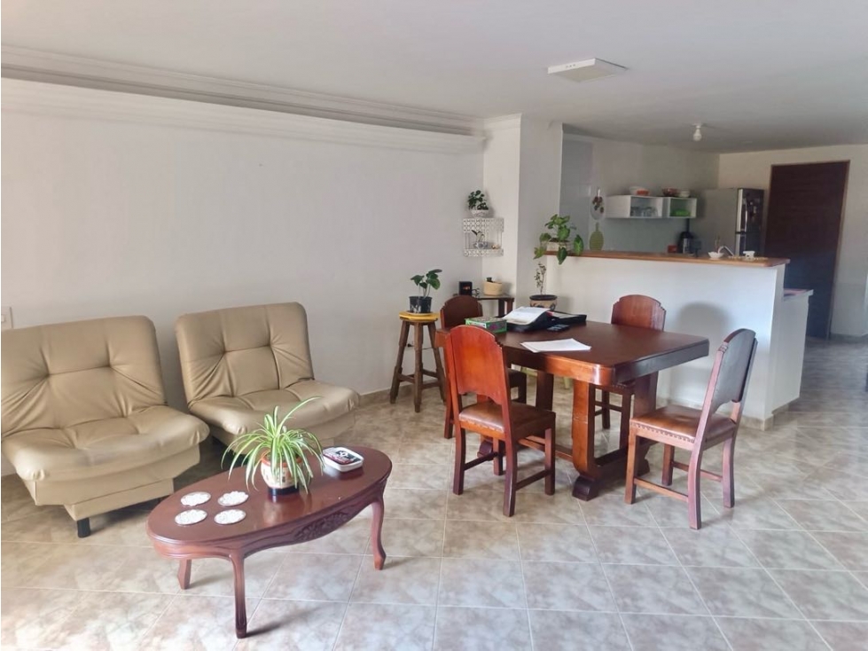 Apartamento Envigado El Dorado, 96m2, 2 alcobas, estudio, parq.