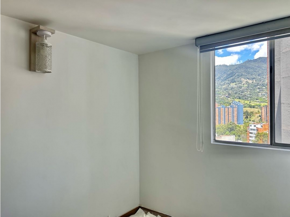 Apartamento Envigado La Mina, 2 alcobas, estudio, unidad completa — foto 4