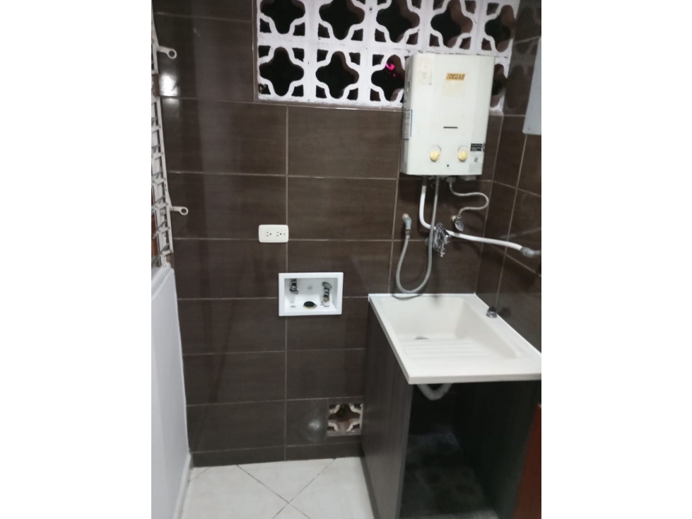 APARTAMENTO ENVIGADO PARTE BAJA — foto 3