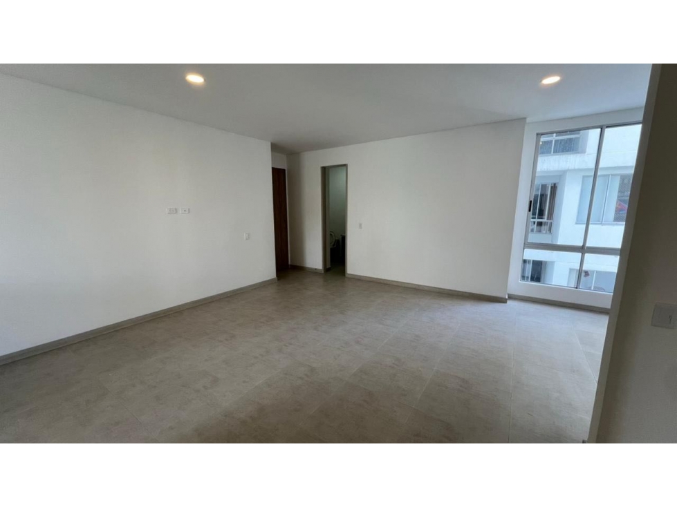 APARTAMENTO ESPECTACULAR EN EL SECTOR DE PROFESIONALES — foto 4