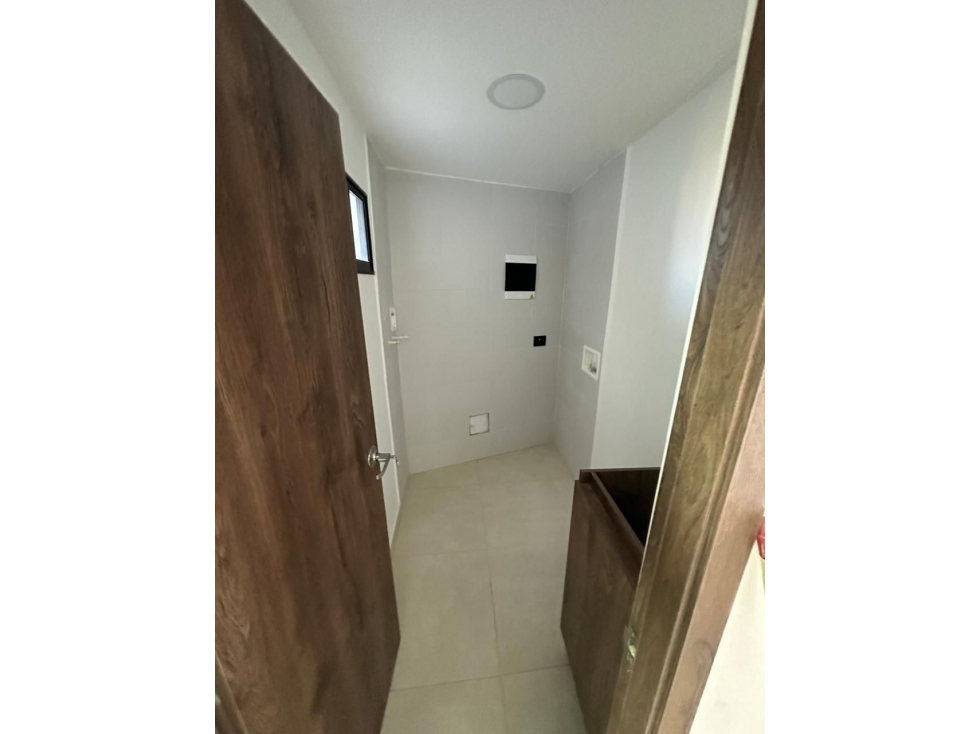 APARTAMENTO ESQUINERO, CON APARTAESTUDIO INDEPENDIENTE — foto 6