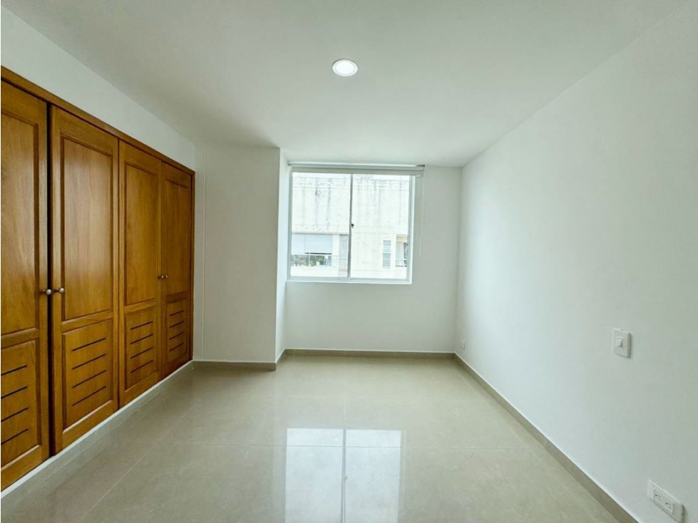 APARTAMENTO EXCLUSIVO EN CABECERA AMPLIO 4 Habitaciones — foto 5