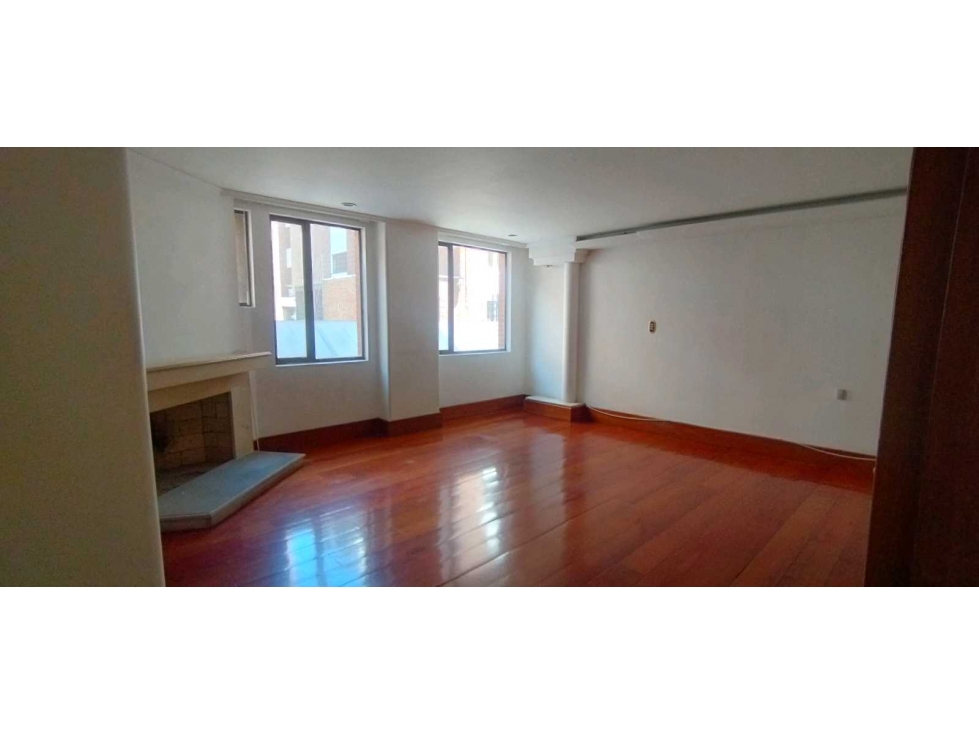APARTAMENTO EXTERIOR PARA REMODELAR EN VENTA CHICO RENTANDO — foto 3