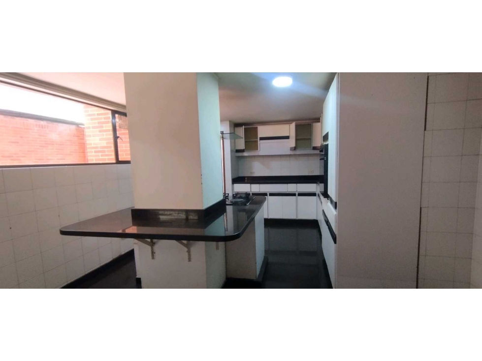 APARTAMENTO EXTERIOR PARA REMODELAR EN VENTA CHICO RENTANDO — foto 6