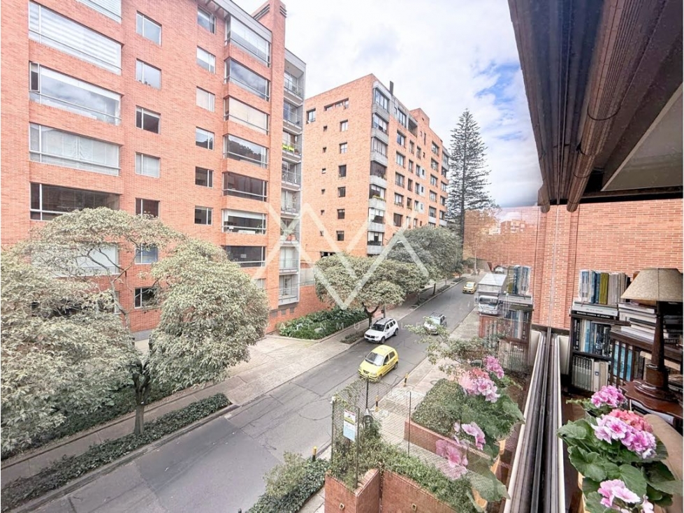 Apartamento exterior en Rosales bajo para remodelar — foto 3