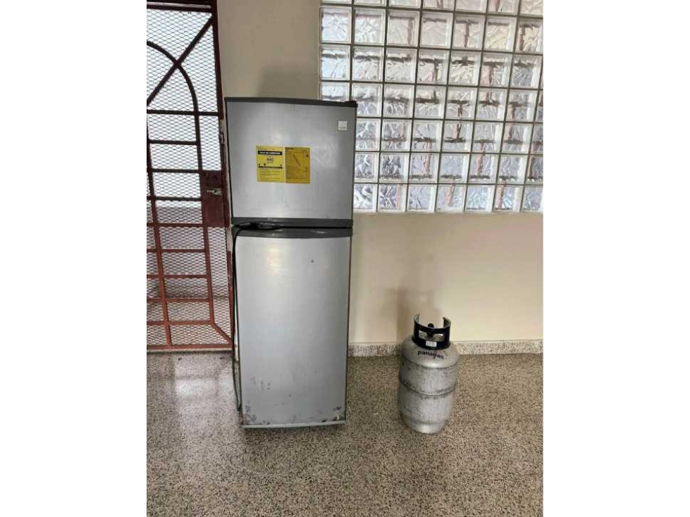 APARTAMENTO FRENTE AL DORADO MALL GANGA — foto 5