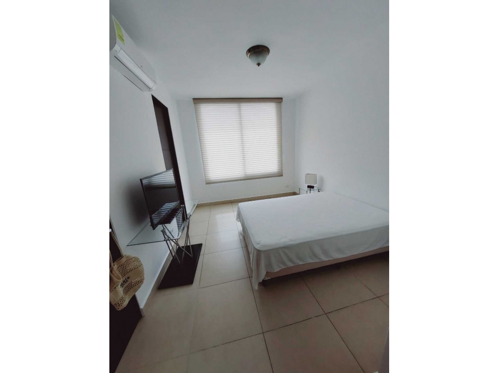 APARTAMENTO FRENTE AL MAR - AVENIDA BALBOA - PH SKY RESIDENCES — foto 5