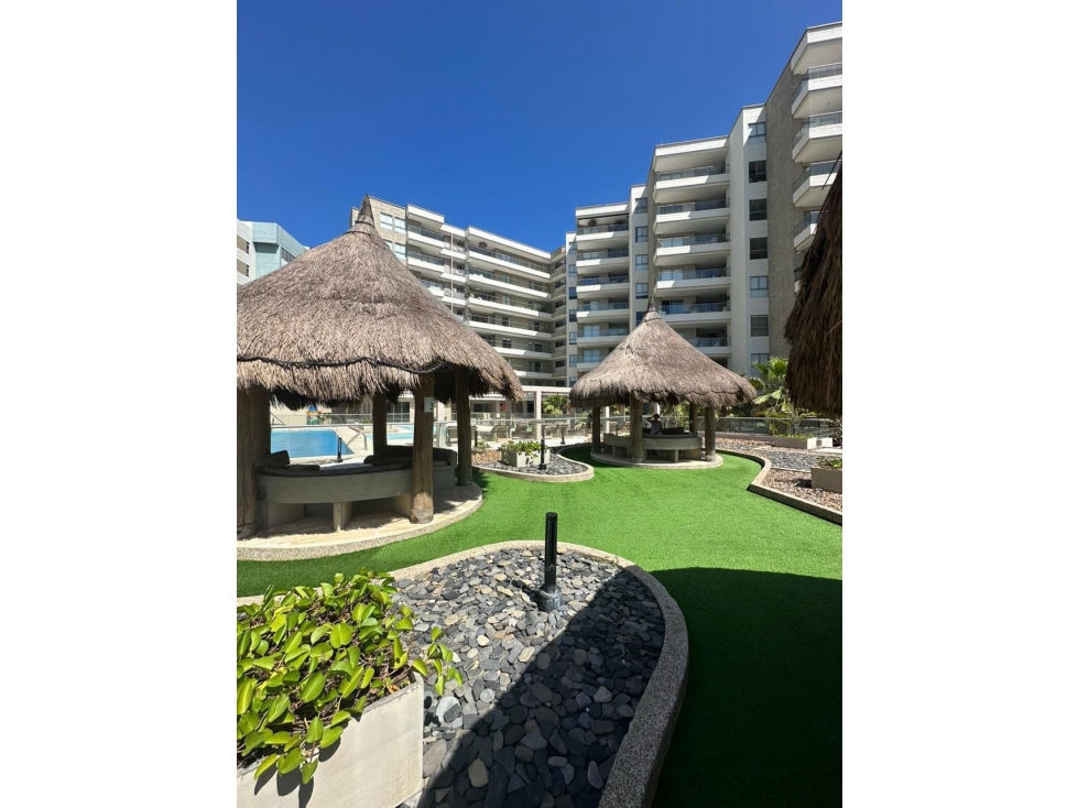 APARTAMENTO FRENTE AL MAR EN VENTA DE 3 HABITACIONES en PUNTA ROCA