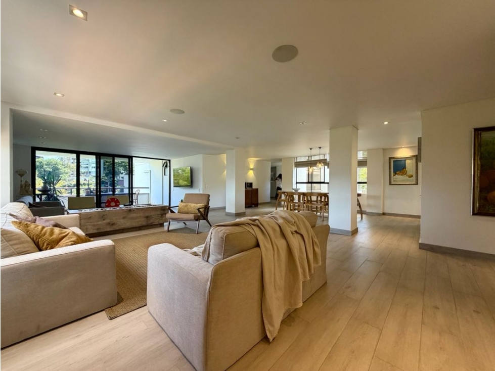 Apartamento fresco con vista a verde San Lucas Poblado — foto 4