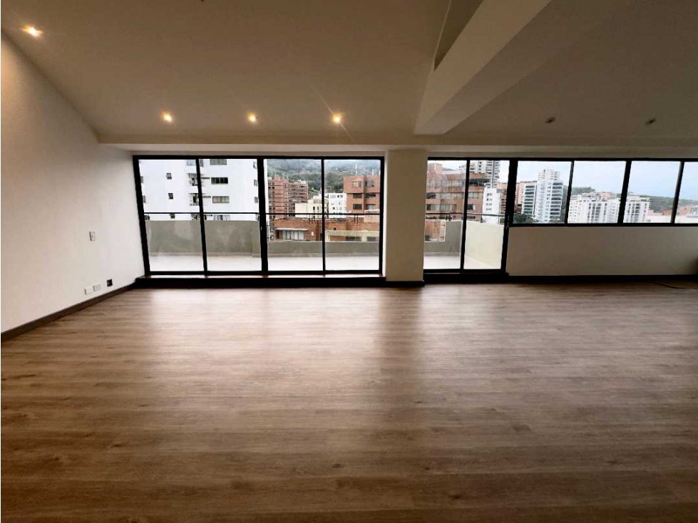 Apartamento Gigante y REMODELADO 100% ARBOLEDA OESTE CALI — foto 2