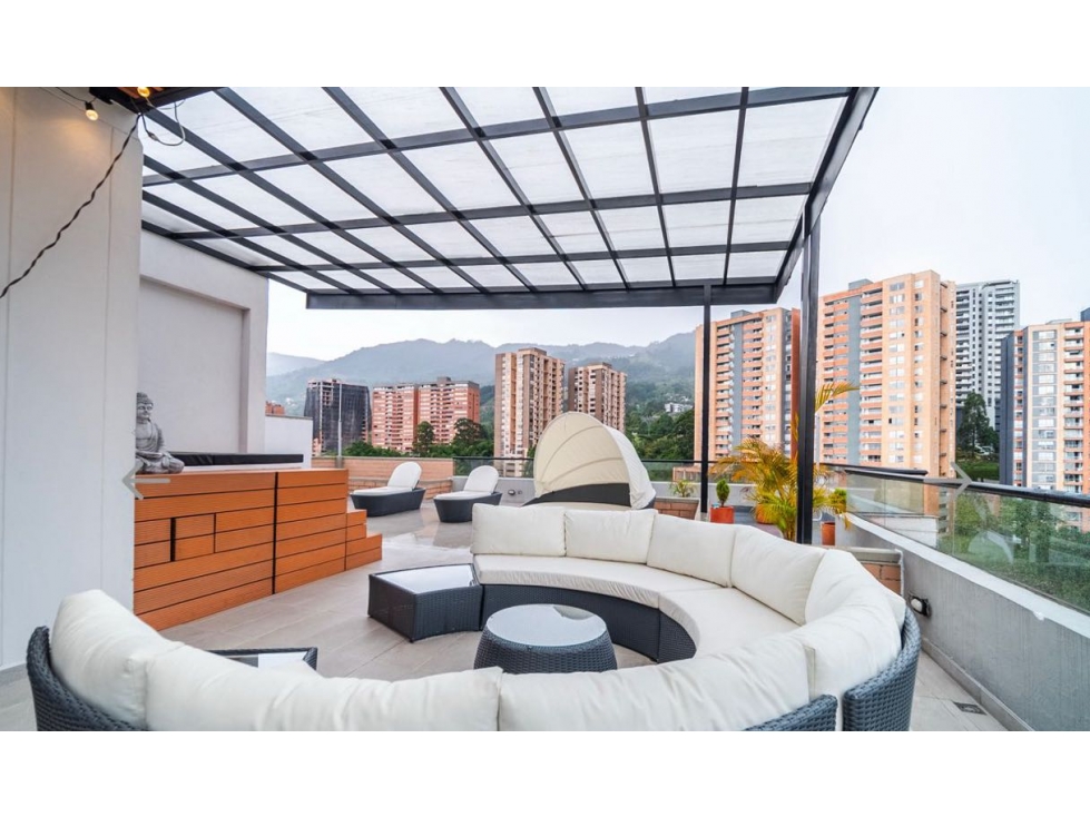 APARTAMENTO GRAN ÁREA ENVIGADO LOMA DE LAS BRUJAS.LUJOSO