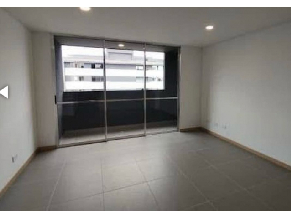 Apartamento Guayabal 69 metros 610 millones — foto 2