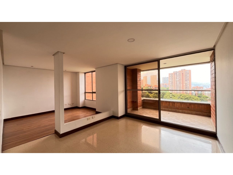 Apartamento Hermosa Vista Sector Tesoro - Poblado — foto 3
