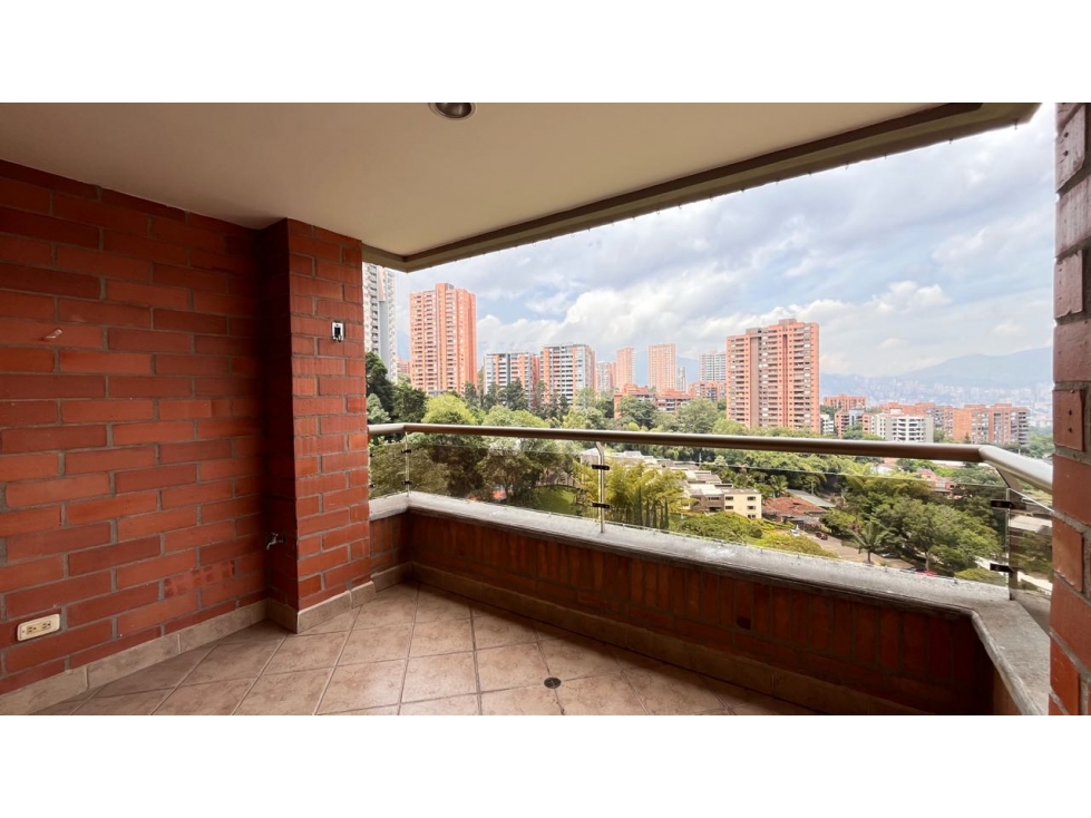 Apartamento Hermosa Vista Sector Tesoro - Poblado — foto 5