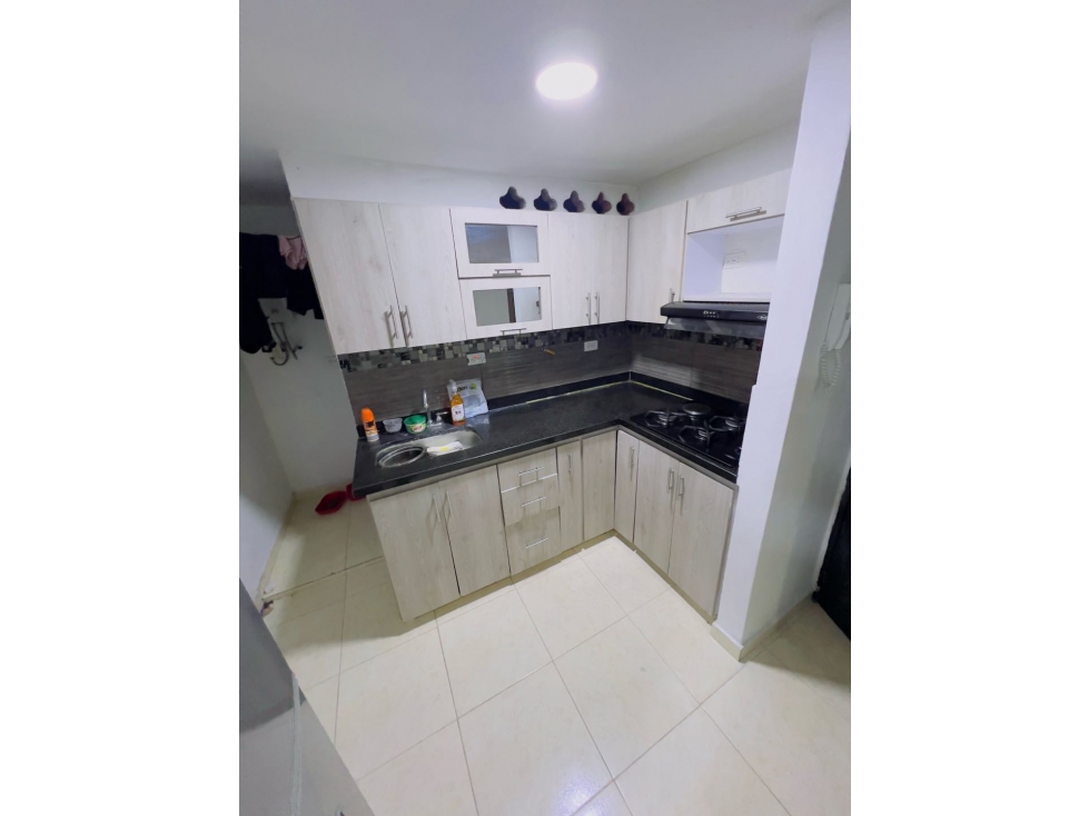 Apartamento Interno En Barrio Pérez A 5 Min Del Parque $199M — foto 2