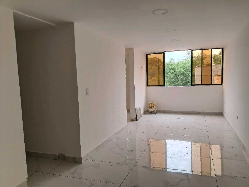 Apartamento Interno, sector Belén Parque Para La Venta