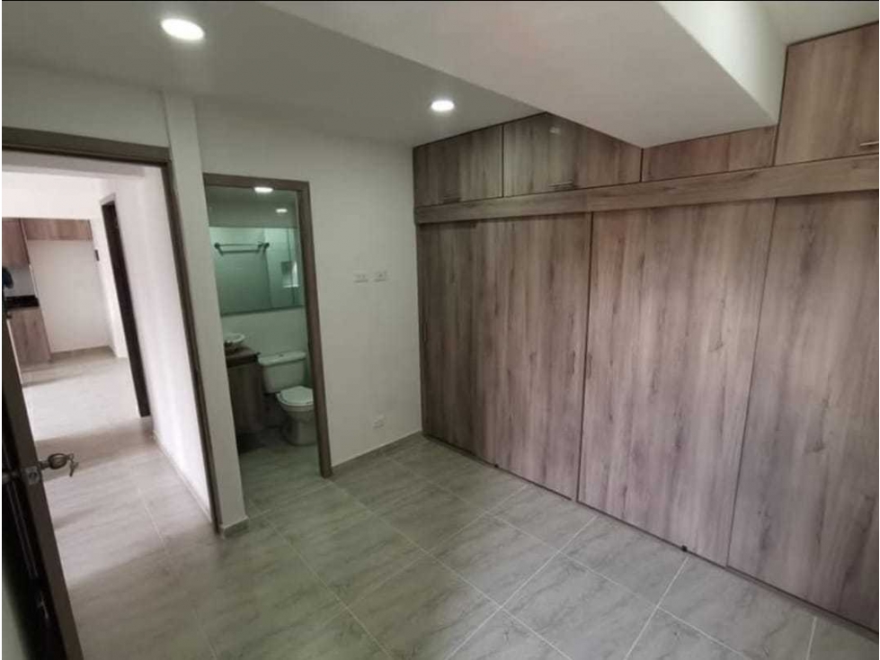 Apartamento itagui ditaires piso alto/linda/vista buenos acabados — foto 6