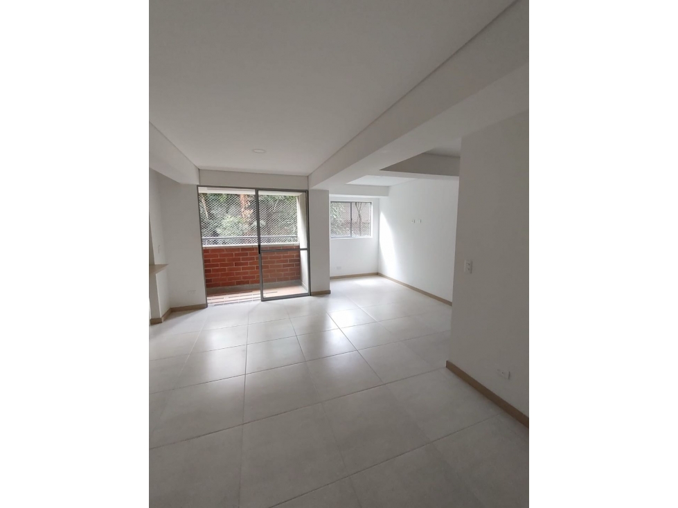 Apartamento Itagui Reservas 65 metros 430 millones