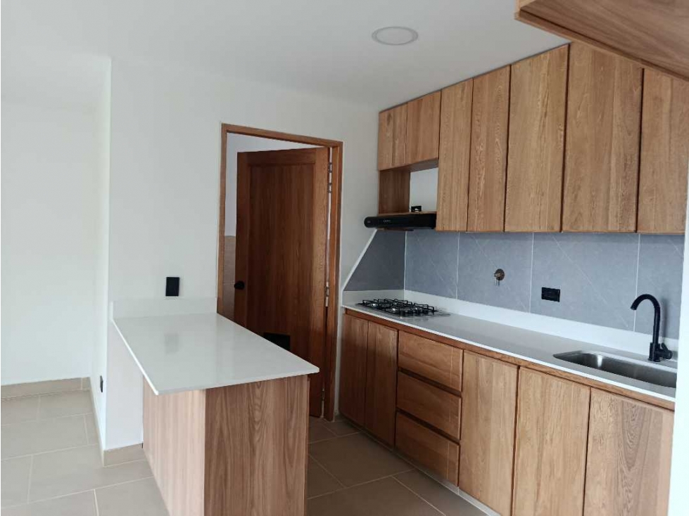 APARTAMENTO EN RENTA LA FLORESTA — foto 3