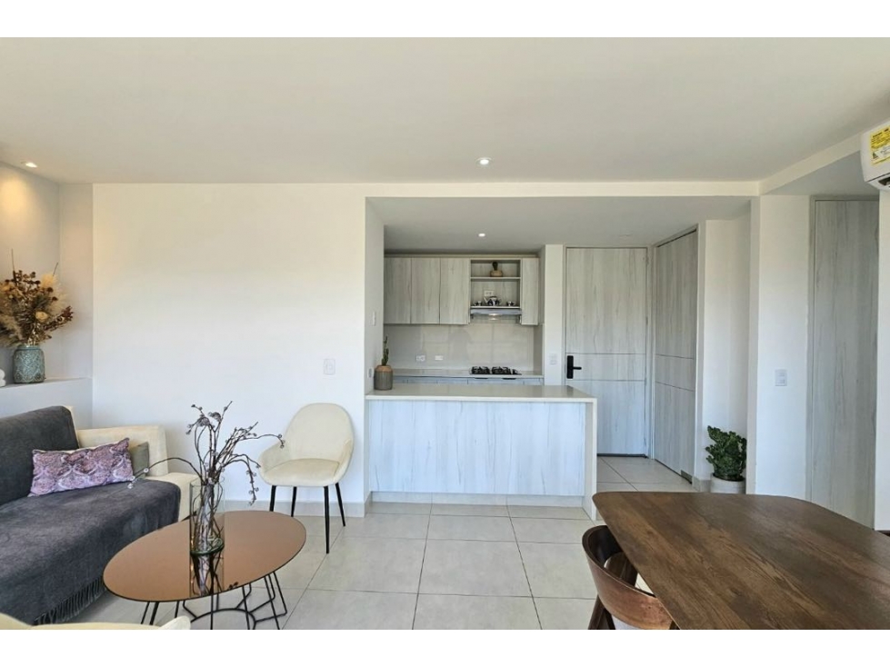 APARTAMENTO MODERNO EN RIVER PALMS EN ARRIENDO & VENTA — foto 2