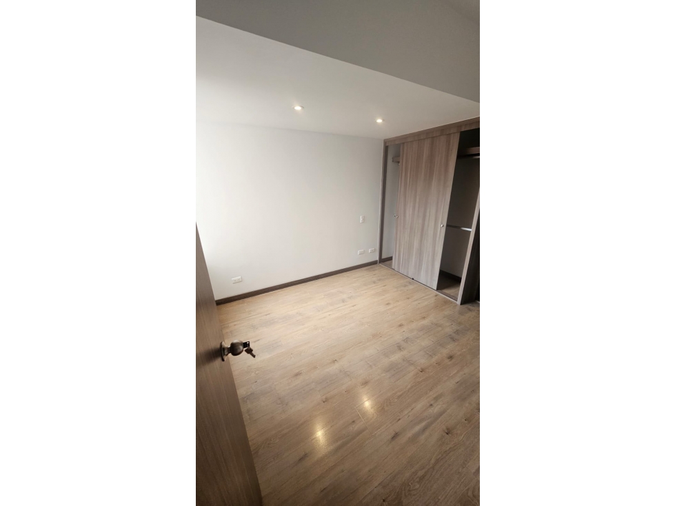 Apartamento moderno en Sabaneta Asdesillas — foto 3
