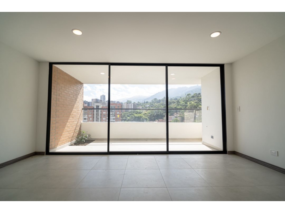 Apartamento moderno en venta Camino Verde Envigado 98 MT2 — foto 2